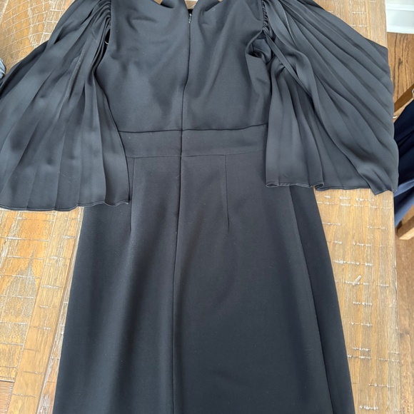 Holiday dress - Picture 2 of 3